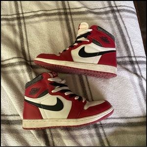 Air jordan 1 Retro High OG’Chicago Lost & Found’